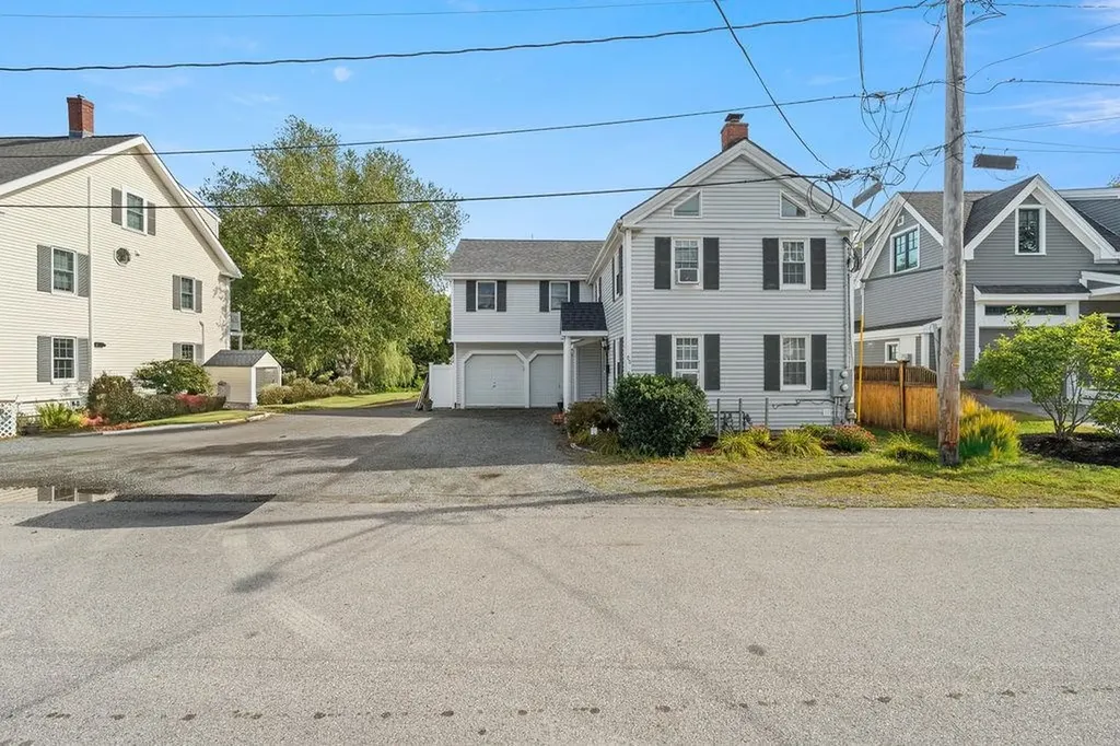 44 Franklin Street Exeter NH 03833
