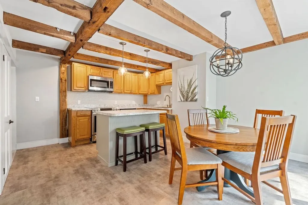 44 Franklin Street Exeter NH 03833
