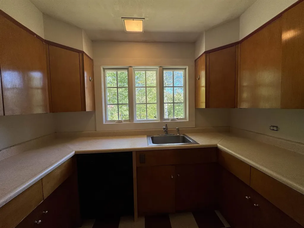 473 Hapgood Pond Road Peru VT 05152