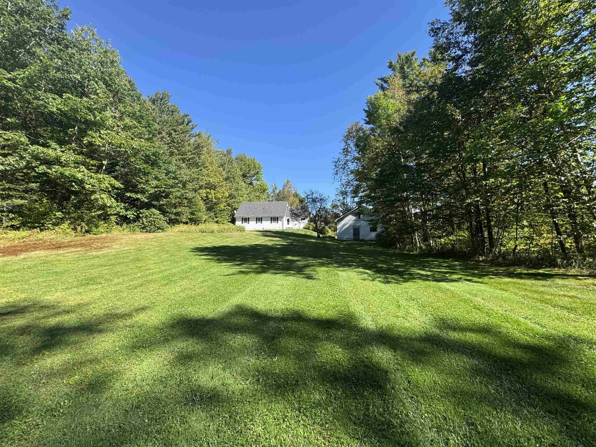 473 Hapgood Pond Road Peru VT 05152