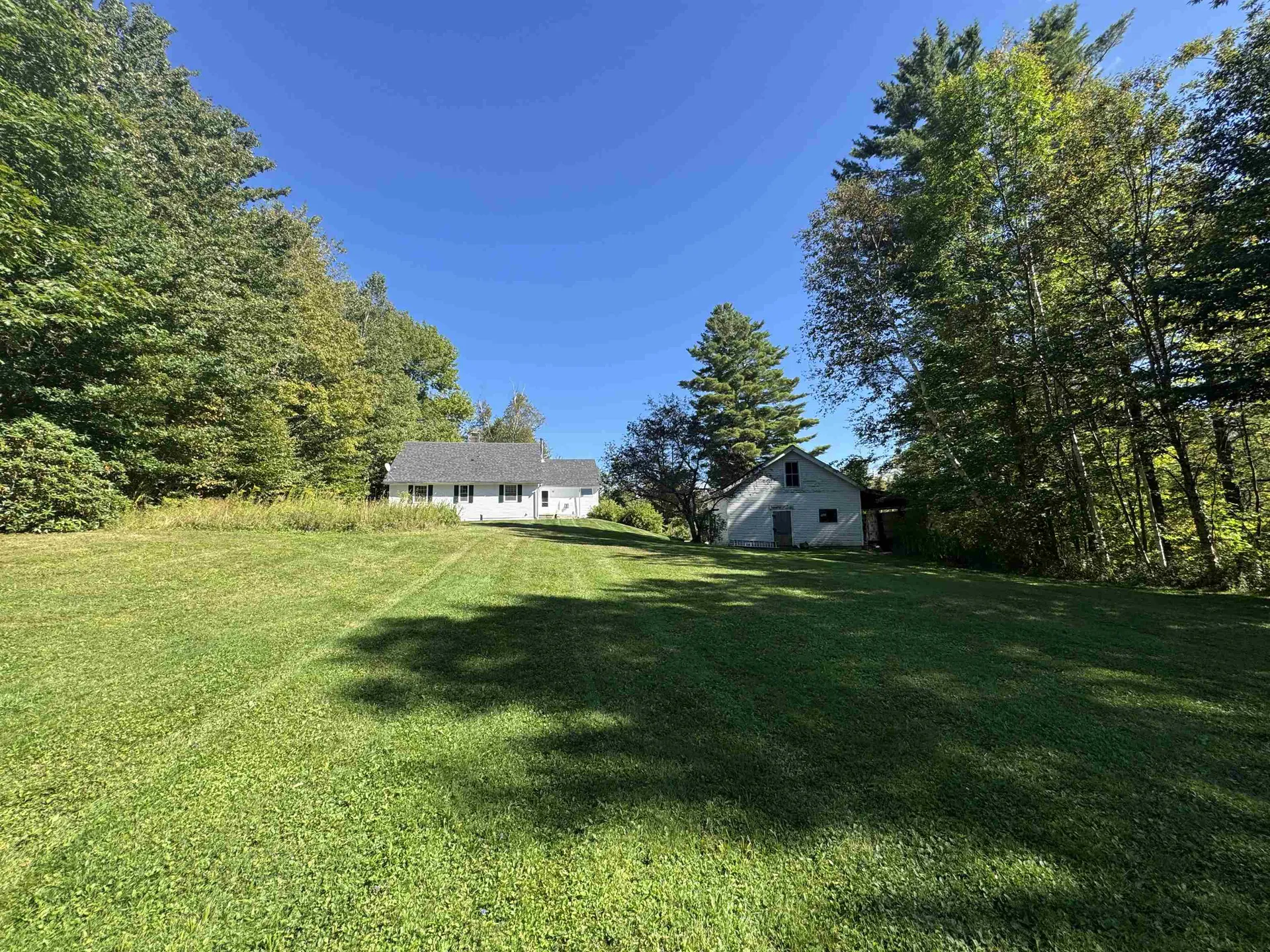 473 Hapgood Pond Road Peru VT 05152