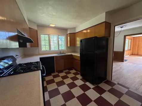 473 Hapgood Pond Road Peru VT 05152