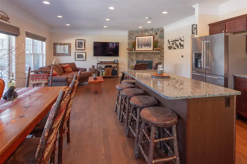 7 Forest Pine Spur Lincoln NH 03251