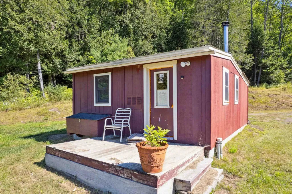 43 Potash Hill Road Tunbridge VT 05077