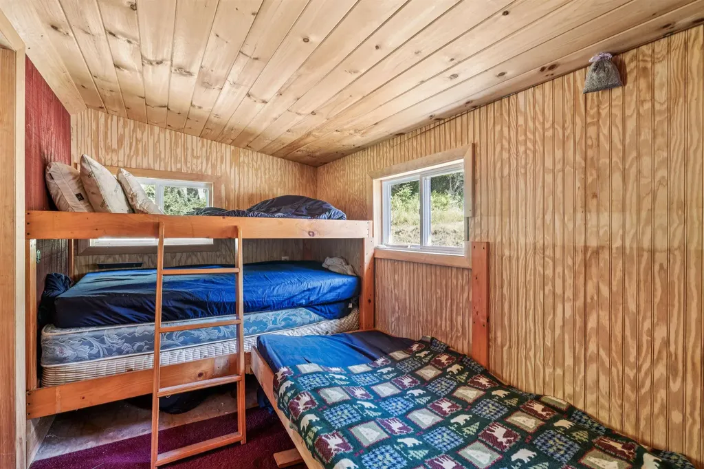 43 Potash Hill Road Tunbridge VT 05077