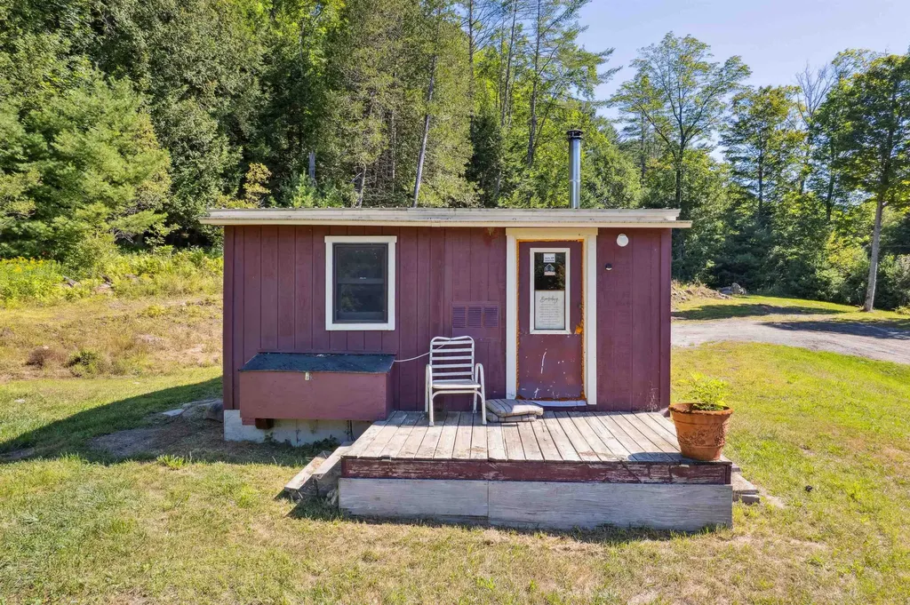 43 Potash Hill Road Tunbridge VT 05077