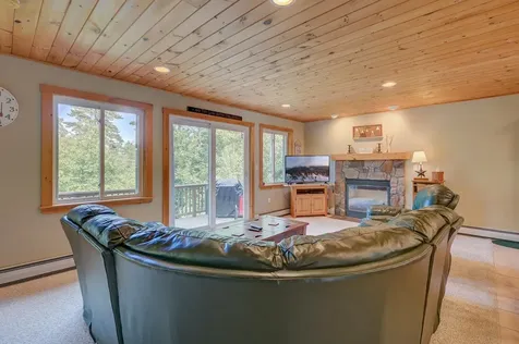 78 B Street Conway NH 03818