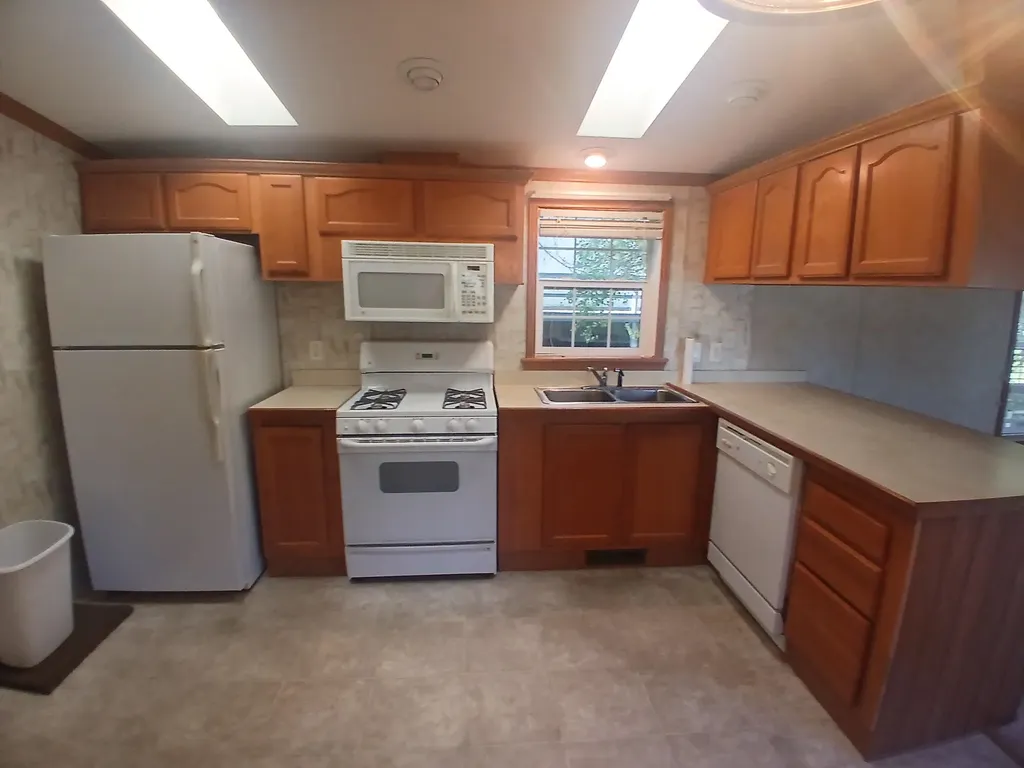 86 Nh Route 4a Park Lebanon NH 03766