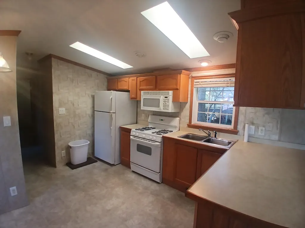 86 Nh Route 4a Park Lebanon NH 03766