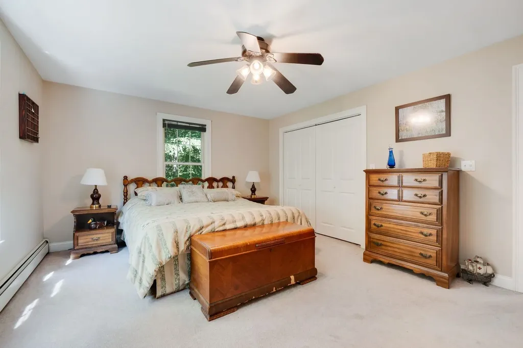 12 Parshley Lane Brentwood NH 03833