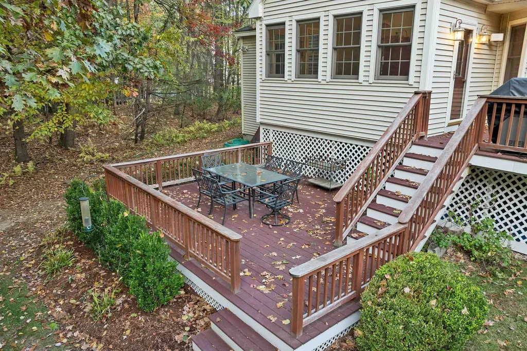 12 Parshley Lane Brentwood NH 03833