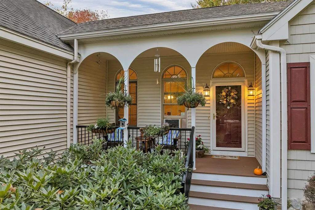 12 Parshley Lane Brentwood NH 03833