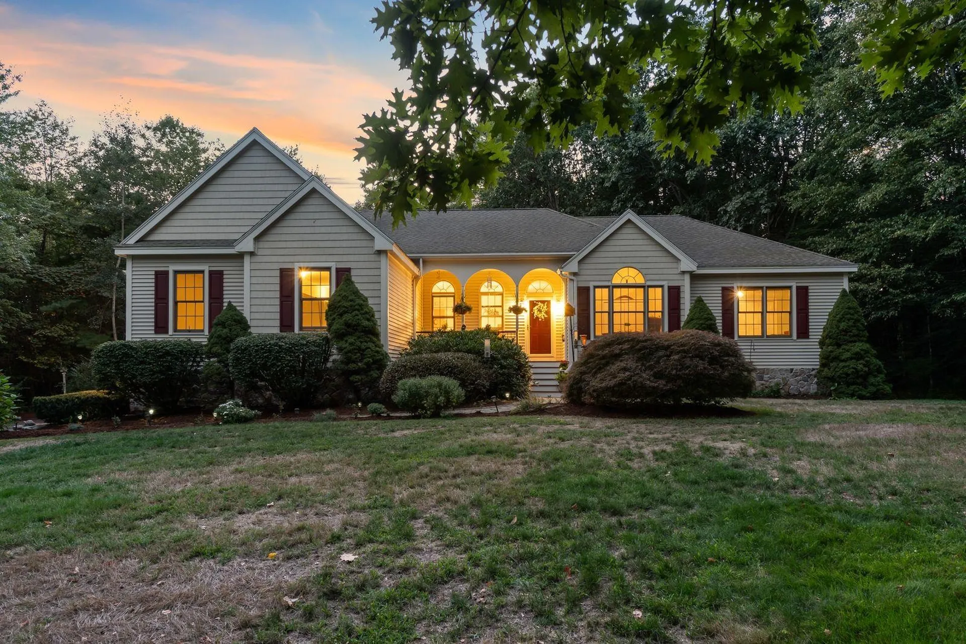 12 Parshley Lane Brentwood NH 03833