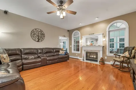 12 Parshley Lane Brentwood NH 03833