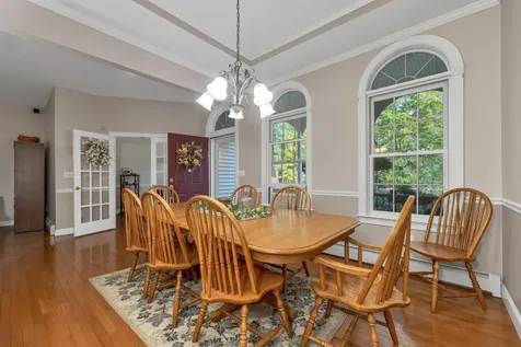 12 Parshley Lane Brentwood NH 03833