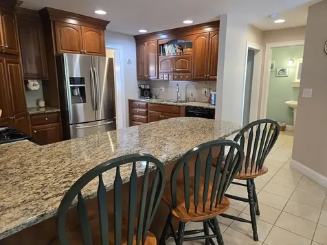 12 Parshley Lane Brentwood NH 03833