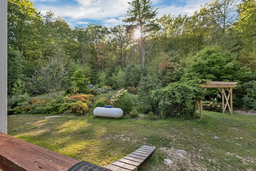 155 Clough Park Road Weare NH 03281