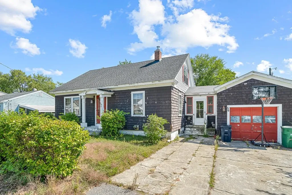 56 New Dunstable Road Nashua NH 03060