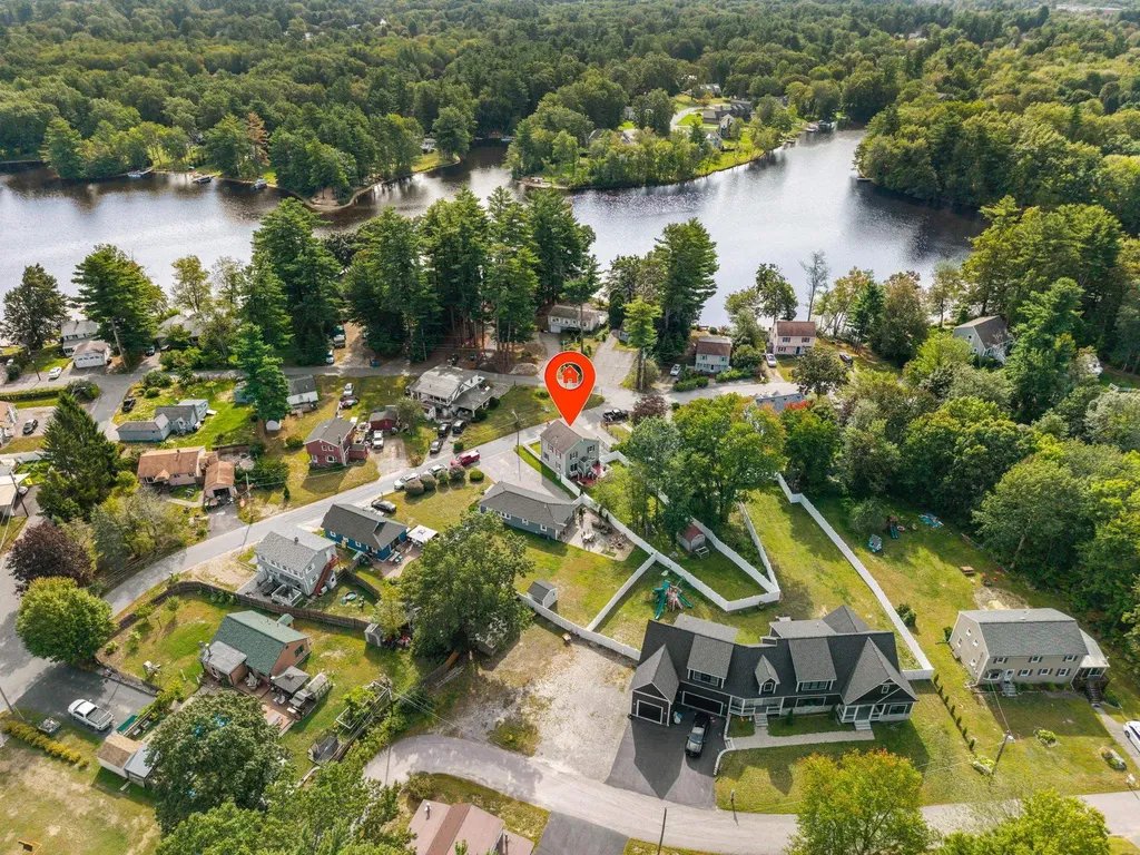 18 Field Avenue Salem NH 03079