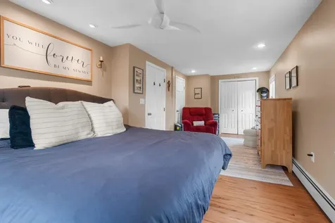 18 Field Avenue Salem NH 03079