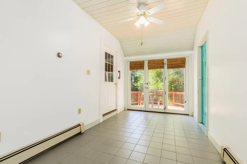 99 Meadow Road Portsmouth NH 03801