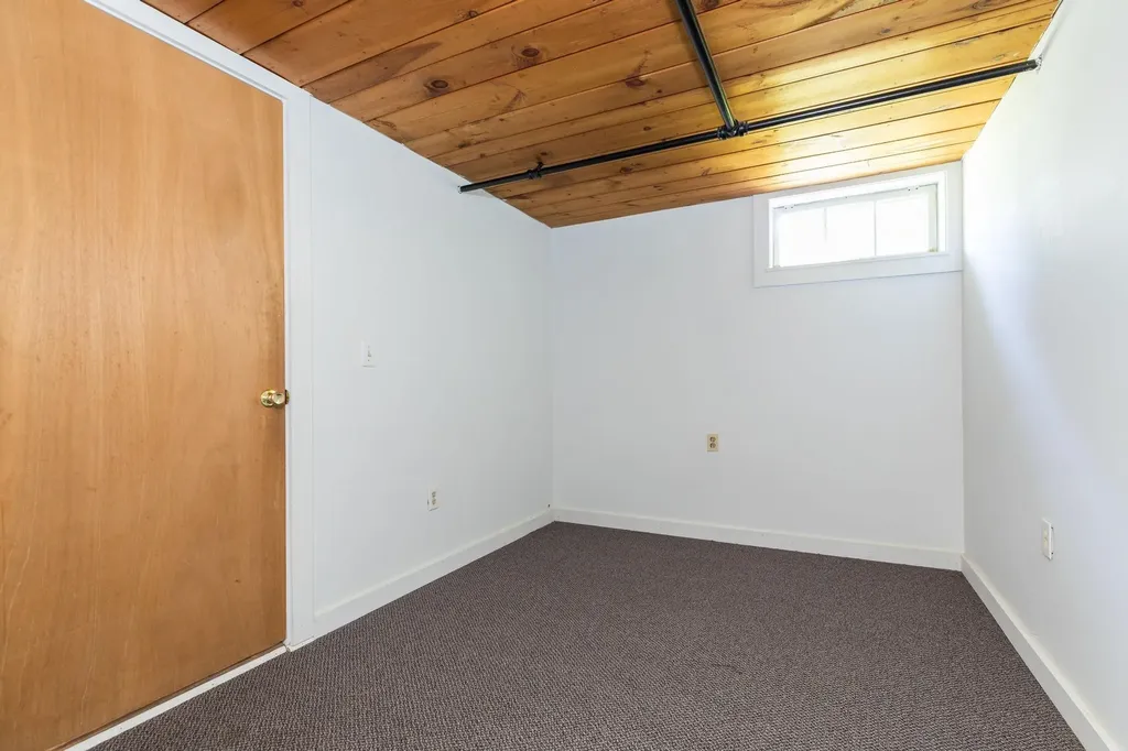 99 Meadow Road Portsmouth NH 03801