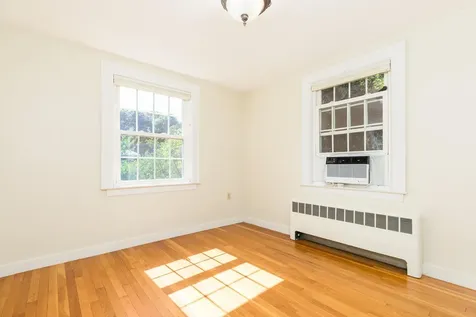 99 Meadow Road Portsmouth NH 03801