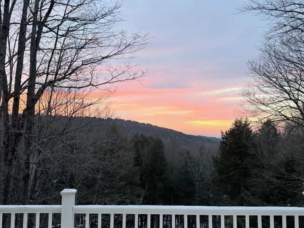 1877 Willard Road Hartford VT 05059