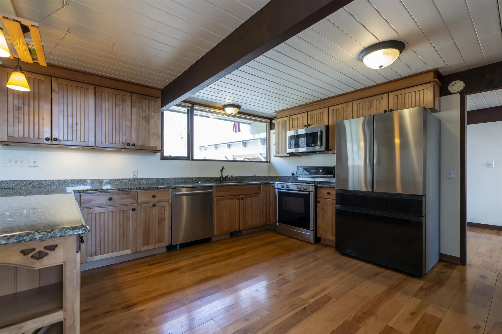 1877 Willard Road Hartford VT 05059