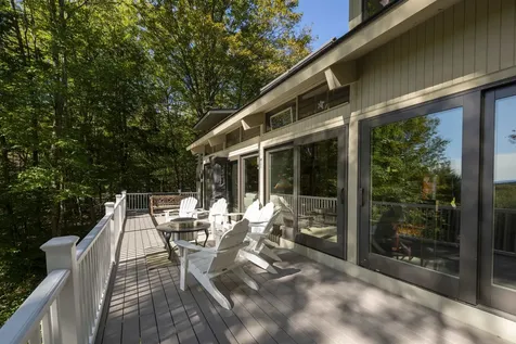 1877 Willard Road Hartford VT 05059