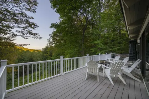 1877 Willard Road Hartford VT 05059