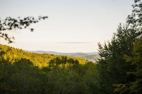 1877 Willard Road Hartford VT 05059