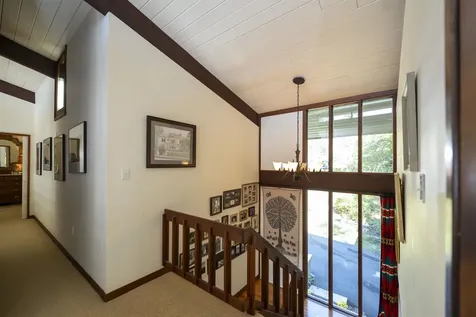 1877 Willard Road Hartford VT 05059