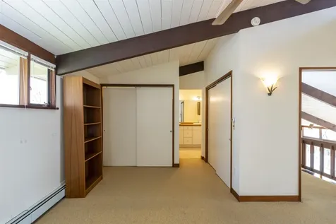 1877 Willard Road Hartford VT 05059