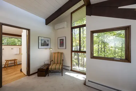 1877 Willard Road Hartford VT 05059