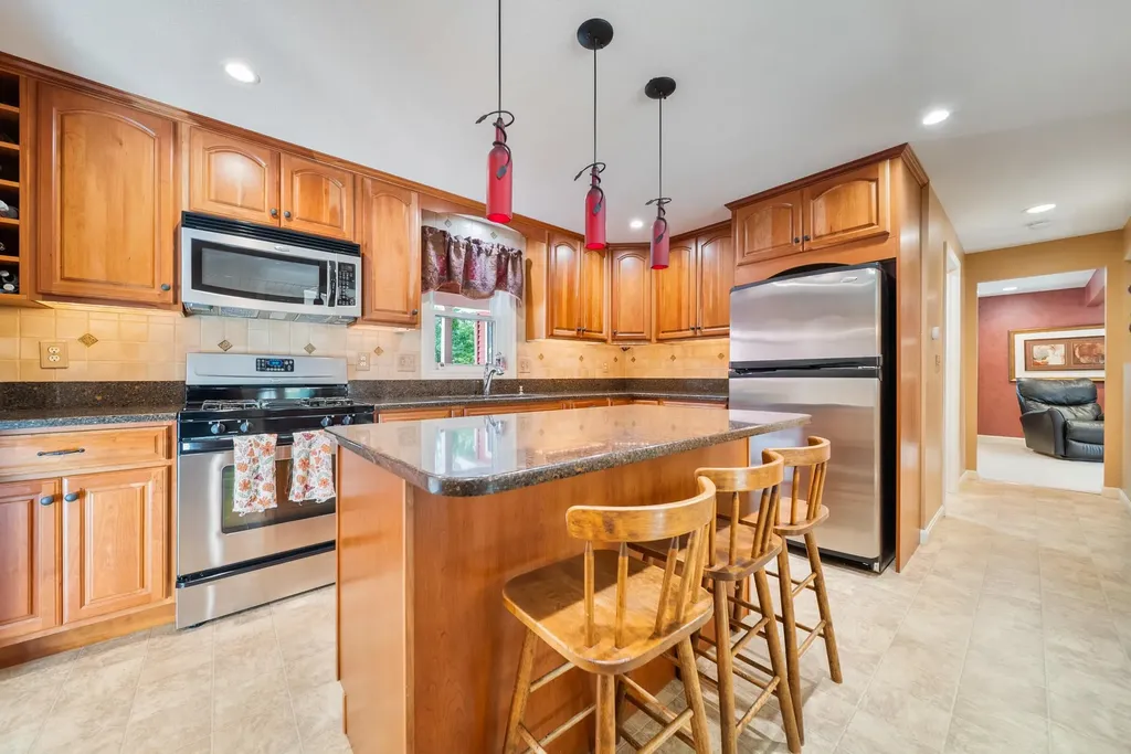 42 Cota Road Merrimack NH 03054