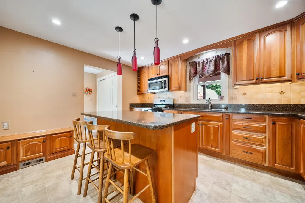 42 Cota Road Merrimack NH 03054