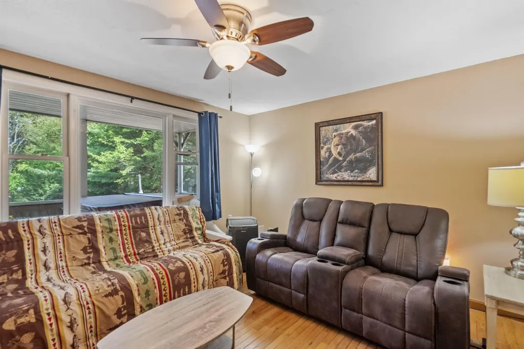 728 East Side Drive Alton NH 03809