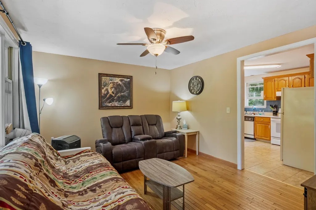 728 East Side Drive Alton NH 03809