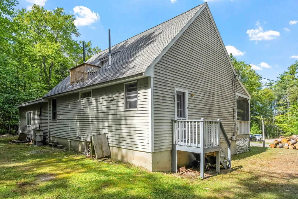 728 East Side Drive Alton NH 03809