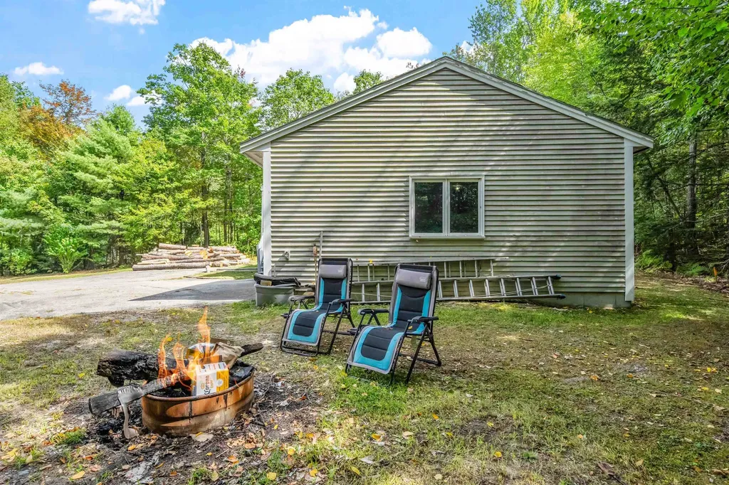 728 East Side Drive Alton NH 03809