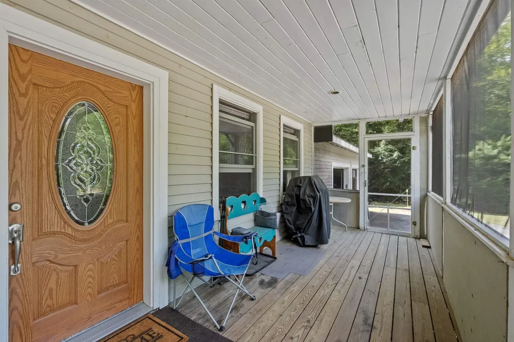 728 East Side Drive Alton NH 03809