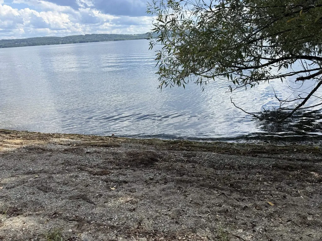 81 Top Deck Lane Newport Town VT 05857