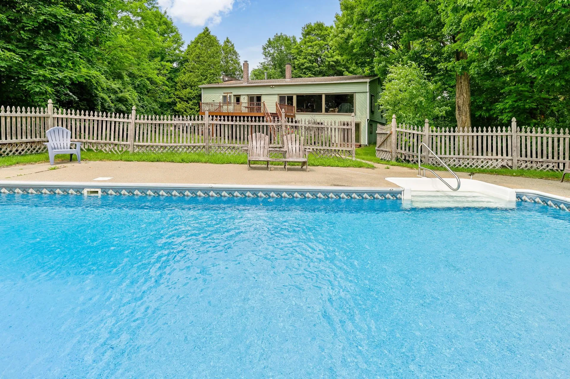 81 Top Deck Lane Newport Town VT 05857
