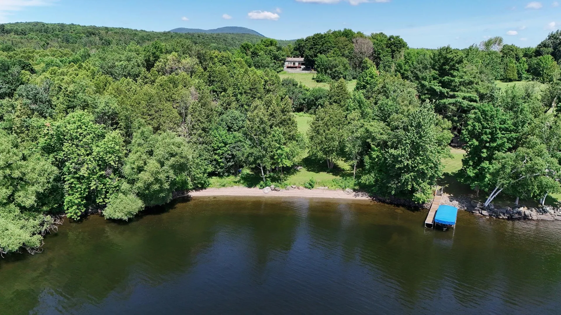 81 Top Deck Lane Newport Town VT 05857