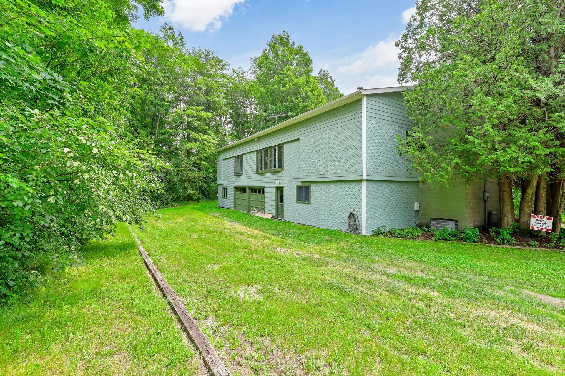 81 Top Deck Lane Newport Town VT 05857