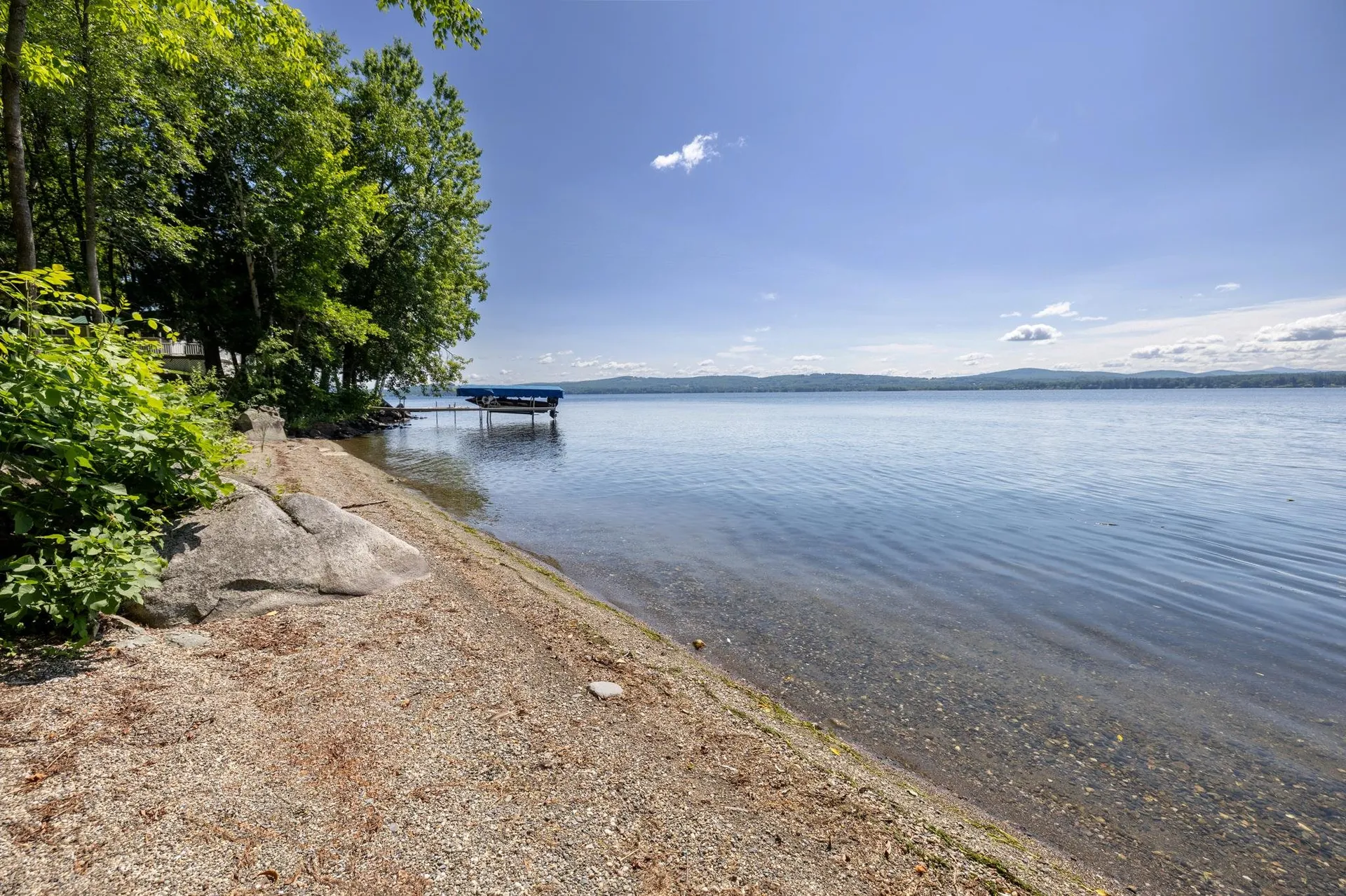 81 Top Deck Lane Newport Town VT 05857
