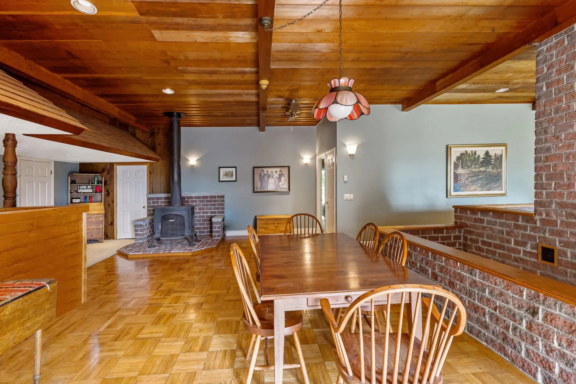 81 Top Deck Lane Newport Town VT 05857