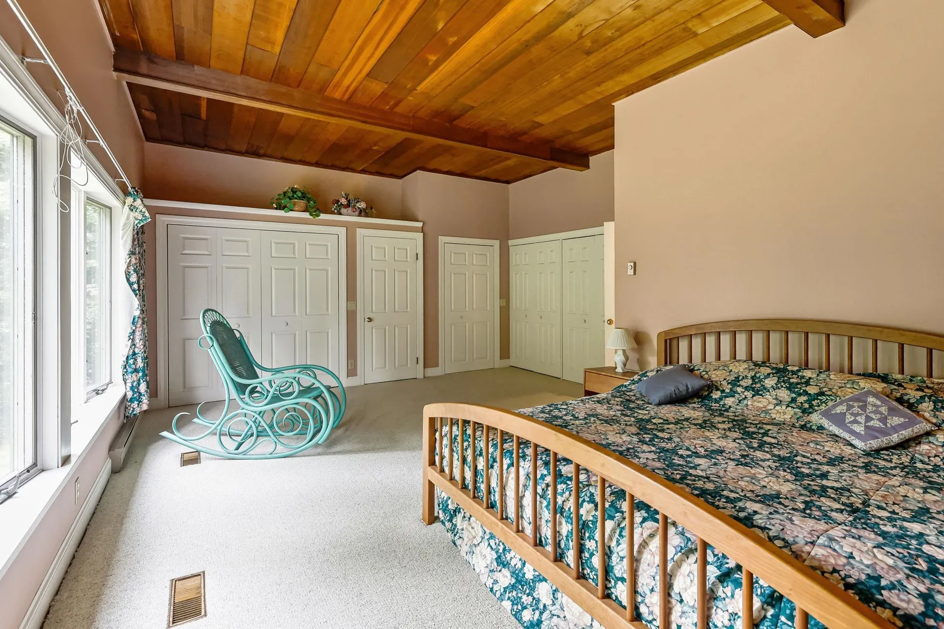 81 Top Deck Lane Newport Town VT 05857