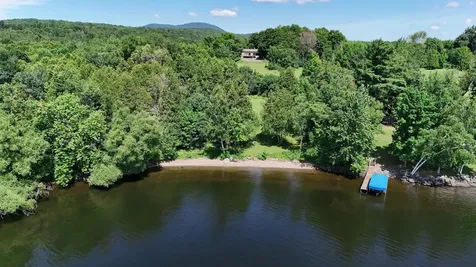 81 Top Deck Lane Newport Town VT 05857